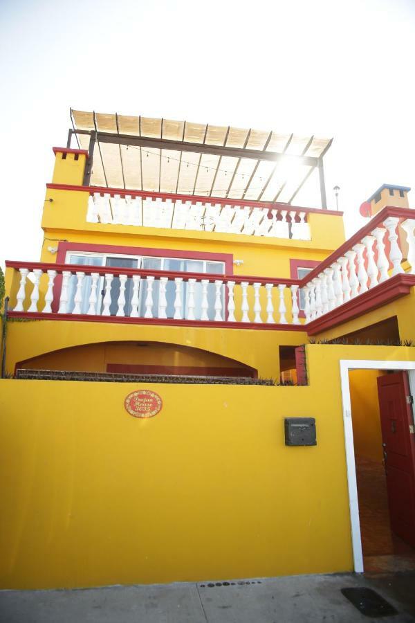 Trojan House Apartment Ensenada Exterior photo